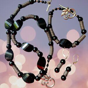 Hand Made Silver Onyx Gemstone Set